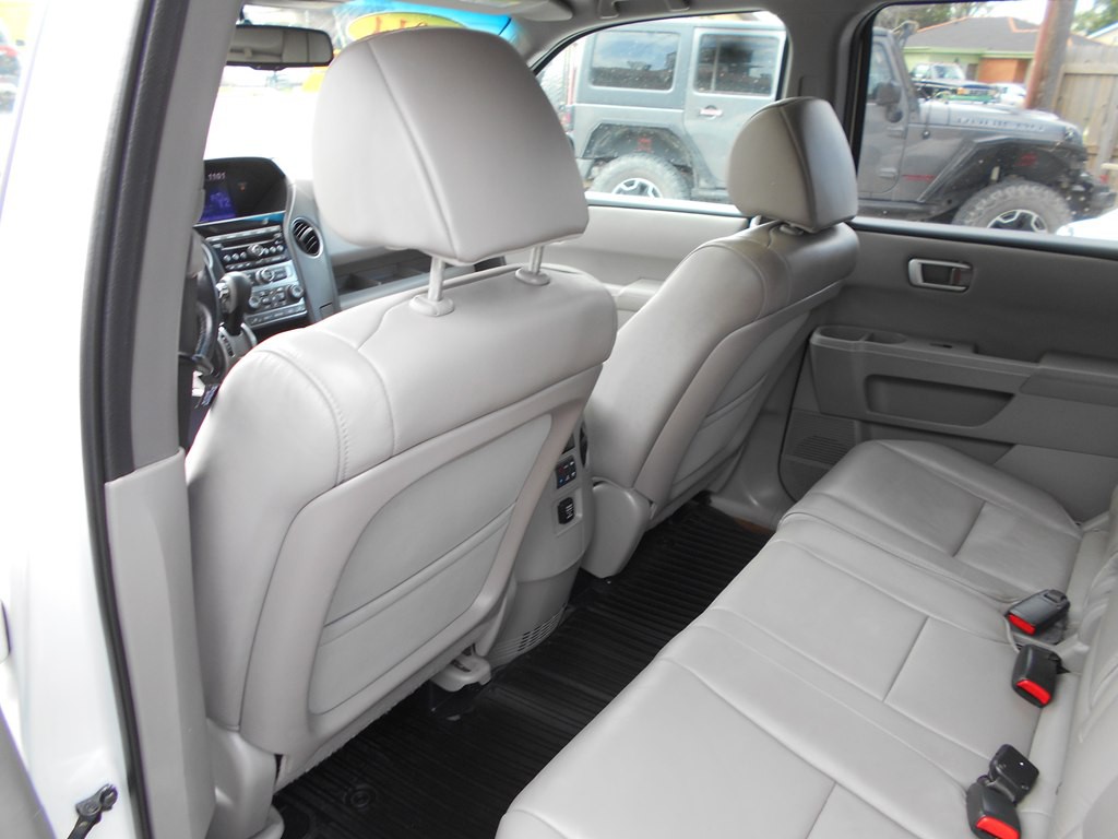 2014 Honda Pilot Image 20