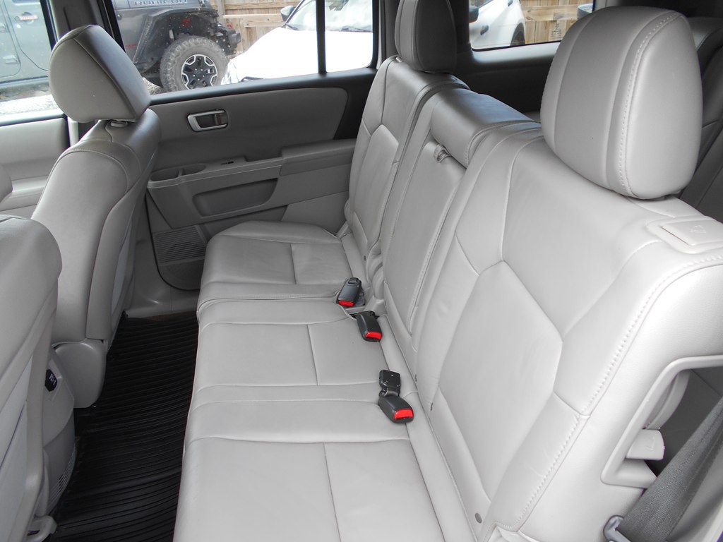 2014 Honda Pilot Image 21