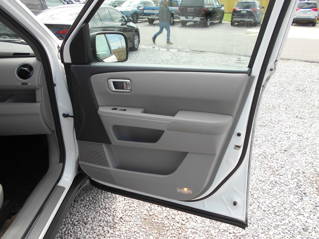 2014 Honda Pilot Image 27