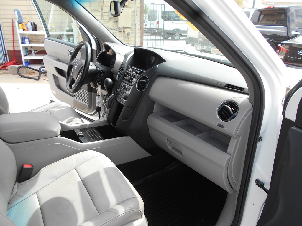 2014 Honda Pilot Image 28