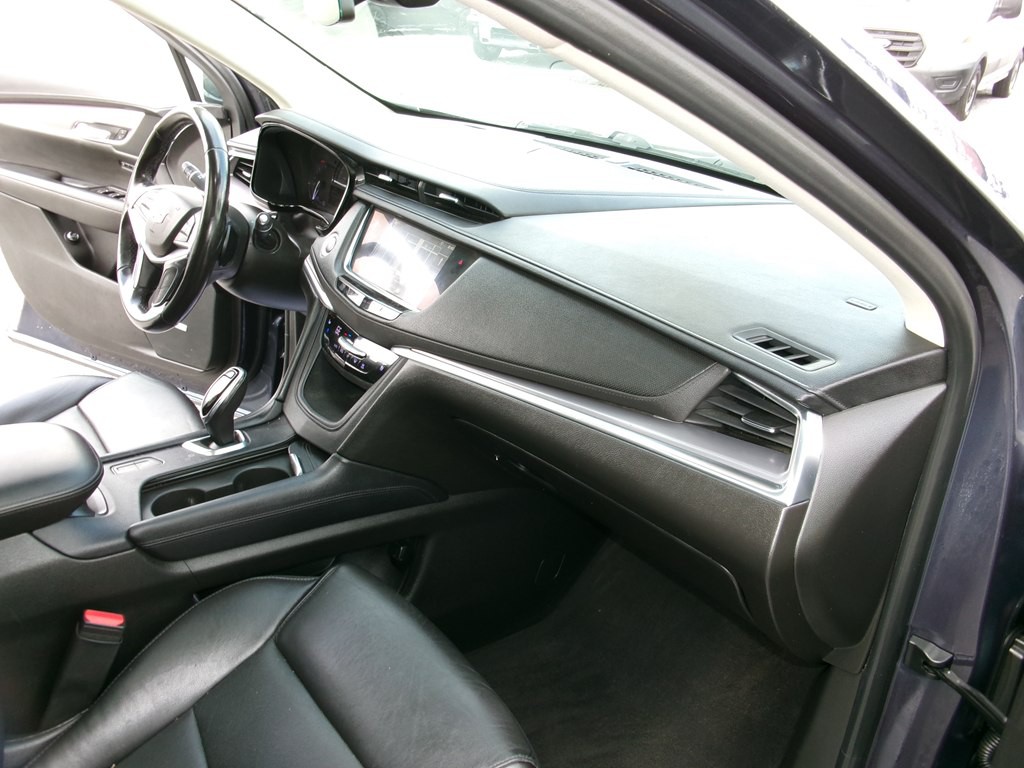2019 Cadillac XT5 Image 28