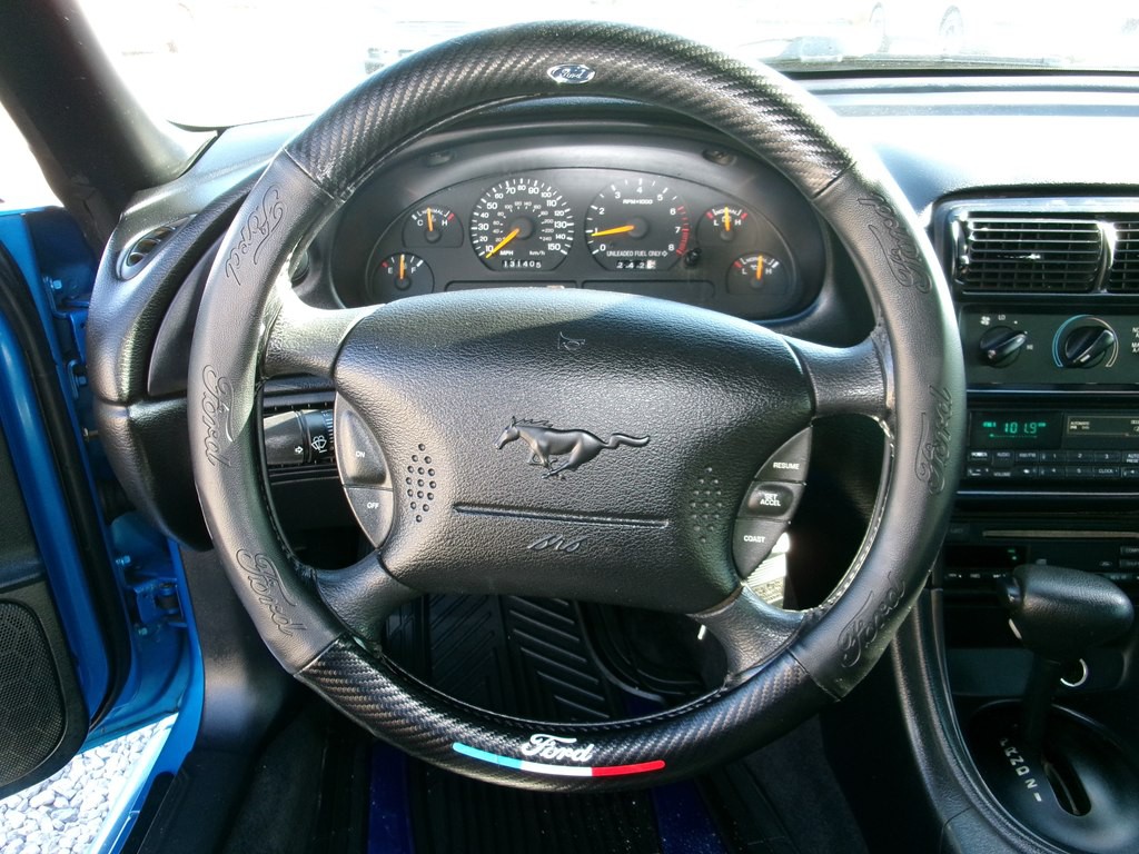 1998 Ford Mustang Image 13