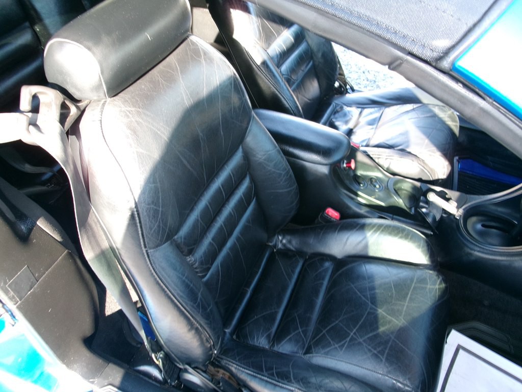 1998 Ford Mustang Image 22