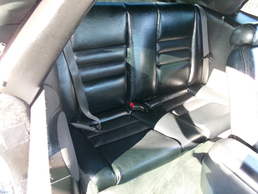 1998 Ford Mustang Image 23