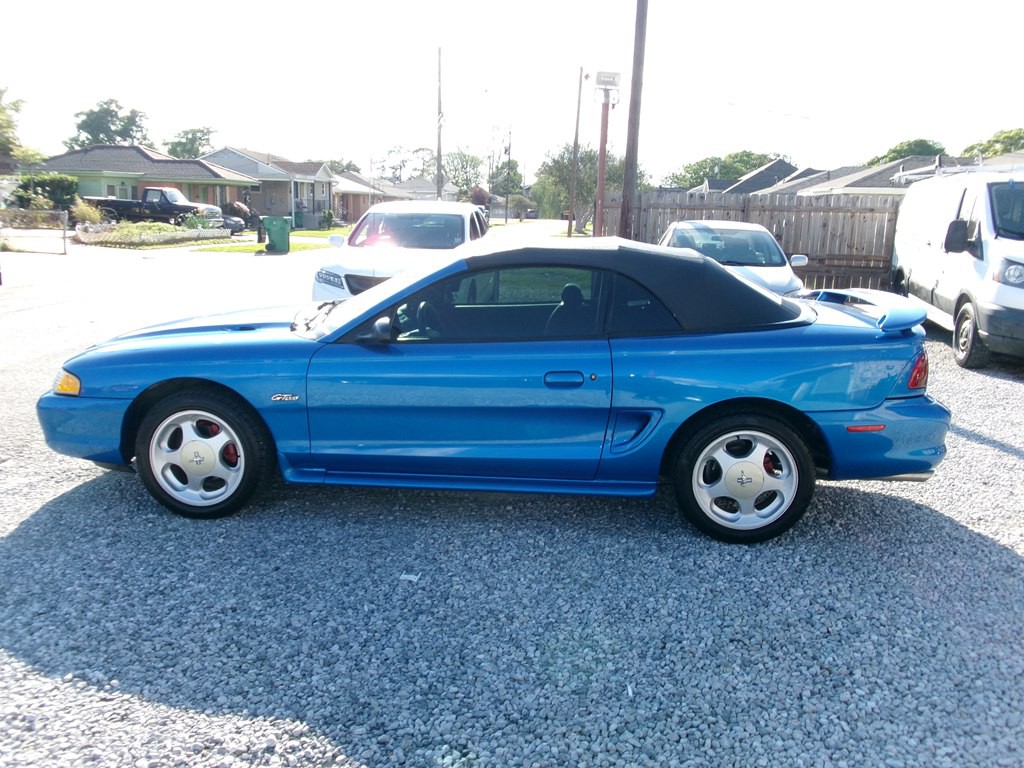 1998 Ford Mustang Image 4