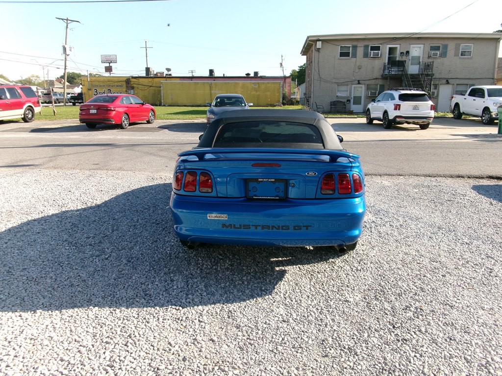 1998 Ford Mustang Image 6