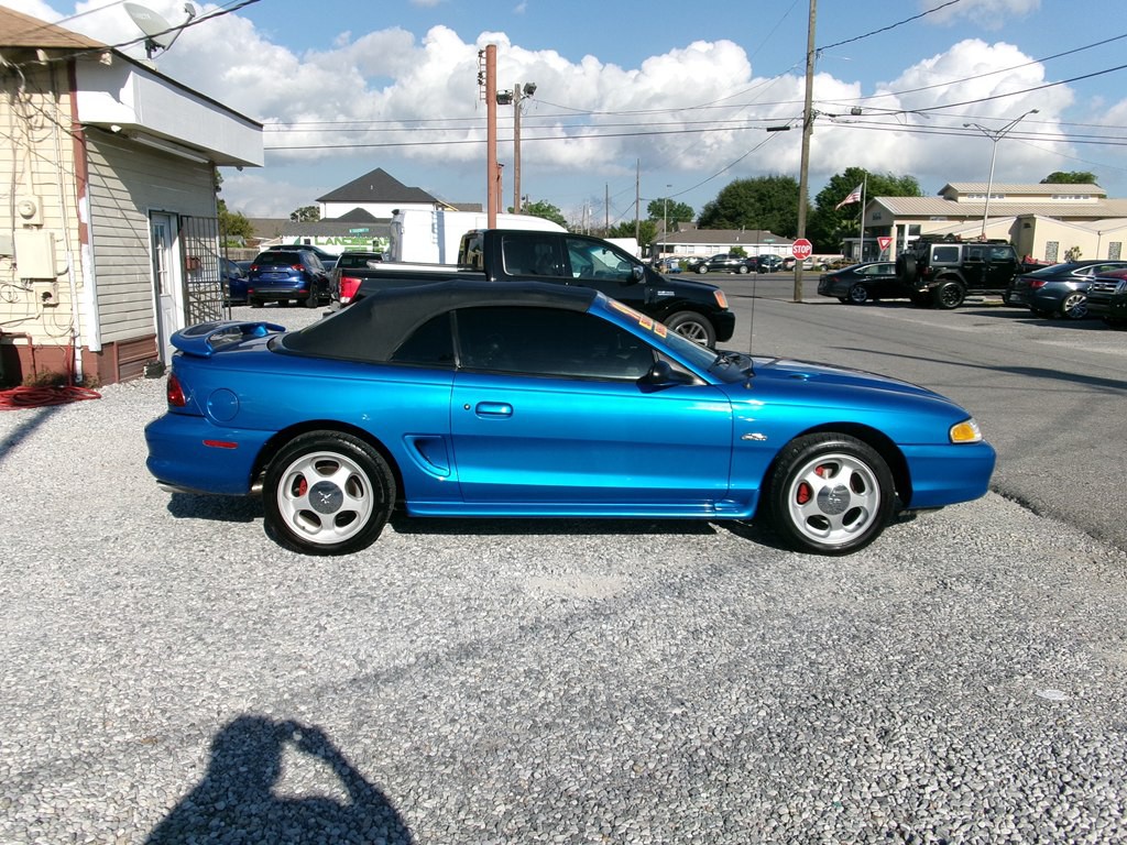 1998 Ford Mustang Image 8