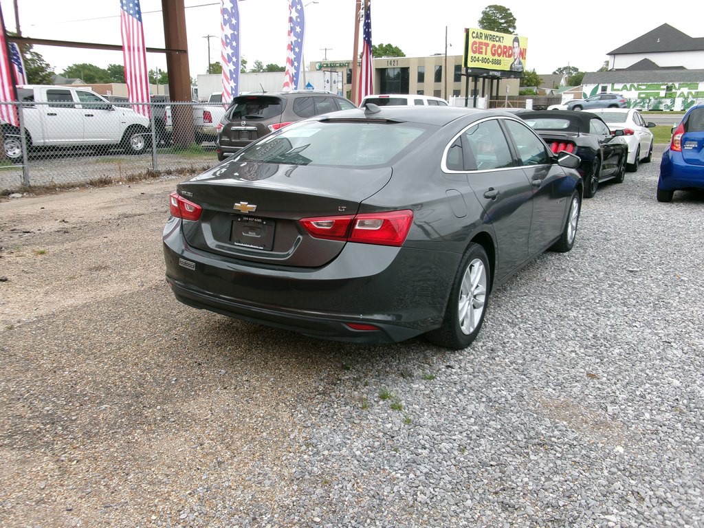 2018 Chevrolet Malibu Image 7