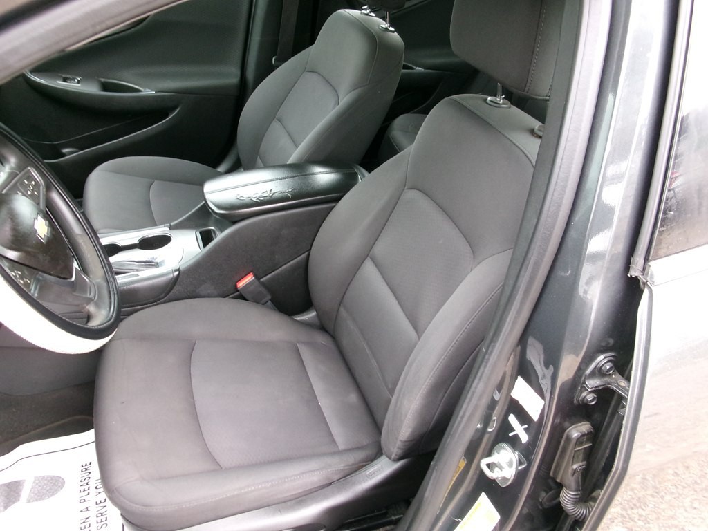 2018 Chevrolet Malibu Image 17
