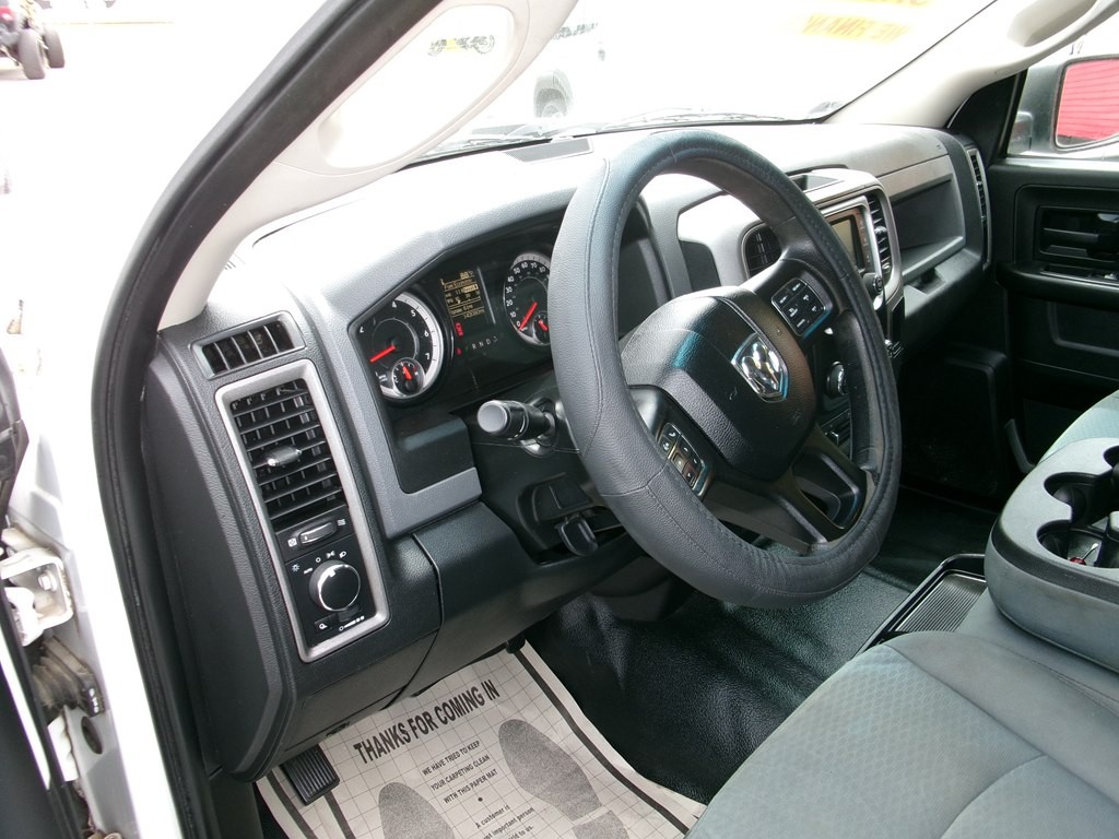 2016 RAM 1500 Image 16