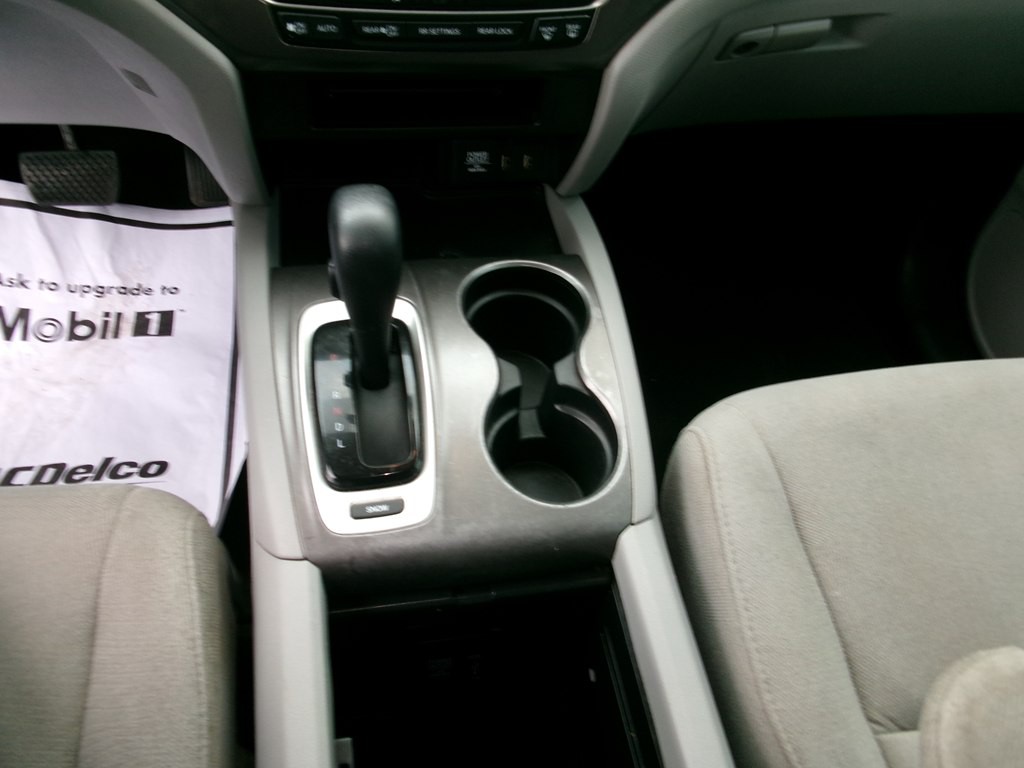 2017 Honda Pilot Image 15