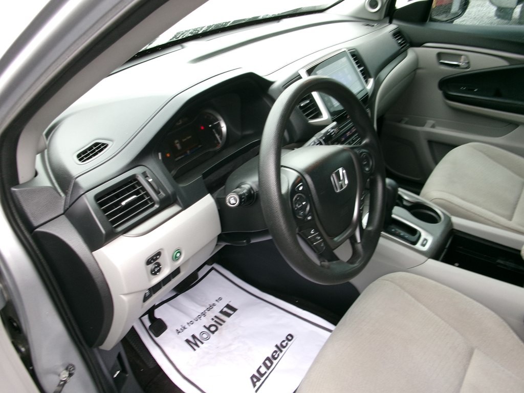 2017 Honda Pilot Image 18