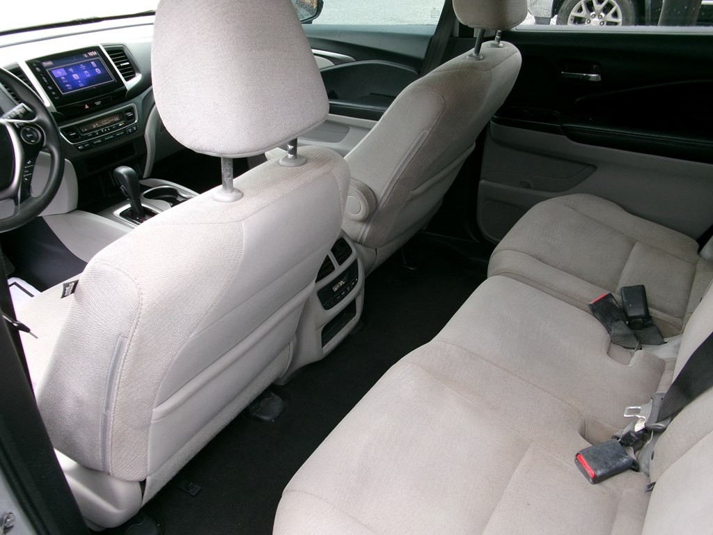 2017 Honda Pilot Image 21