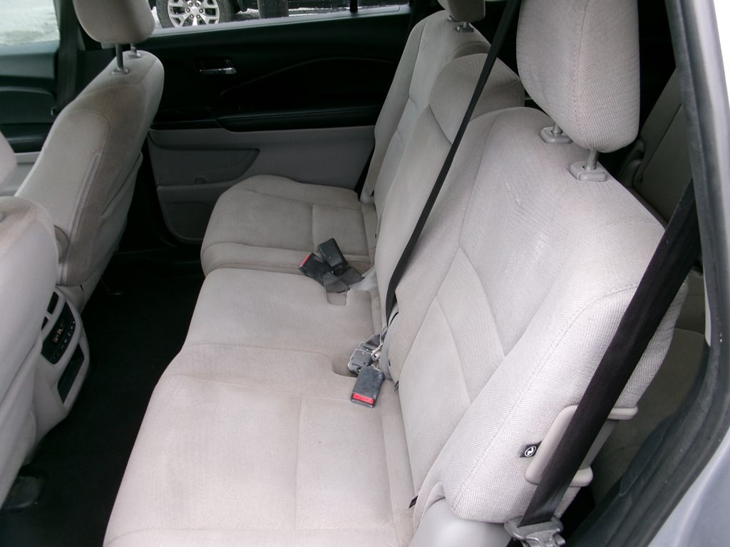 2017 Honda Pilot Image 22