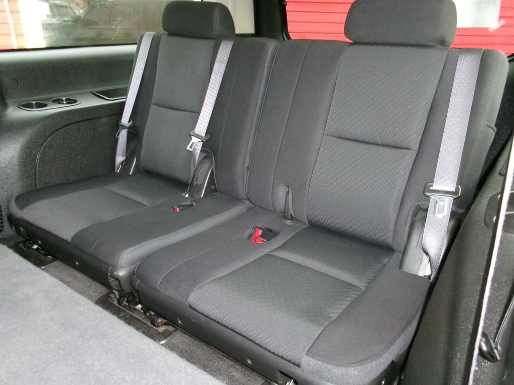 2013 Chevrolet Suburban Image 18