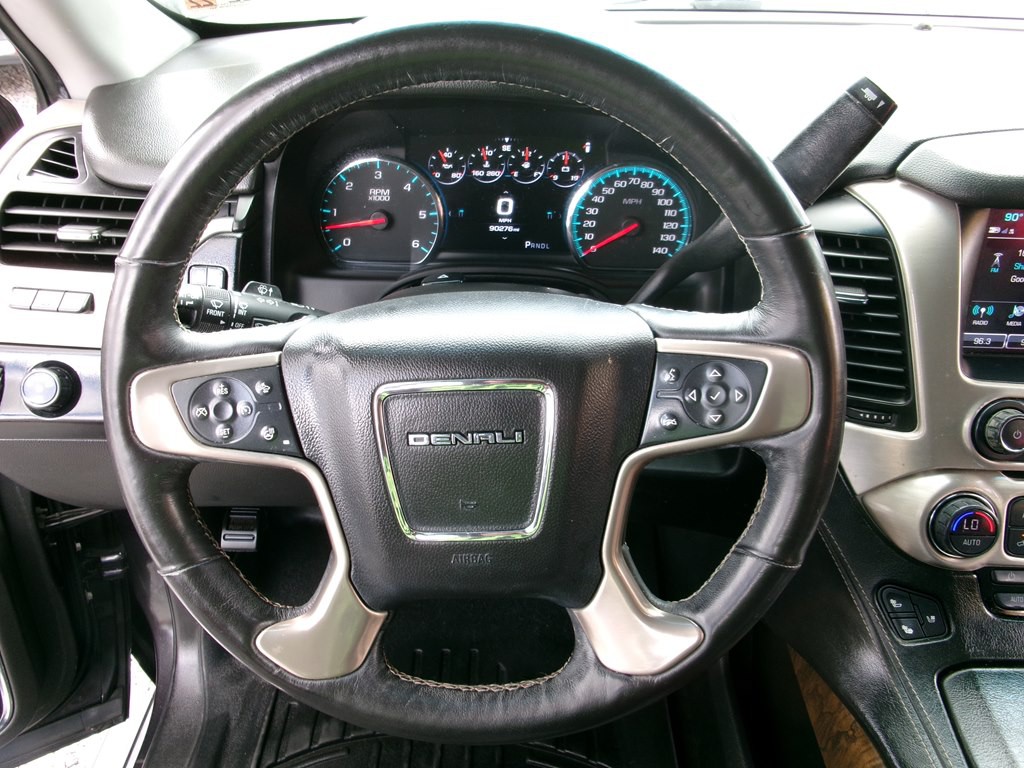2018 GMC Yukon Image 12