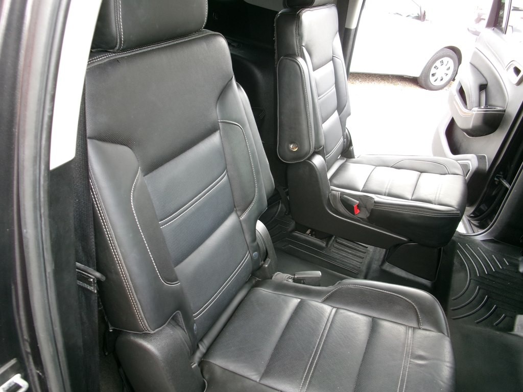 2018 GMC Yukon Image 28