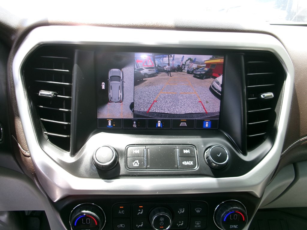 2021 GMC Acadia Image 13