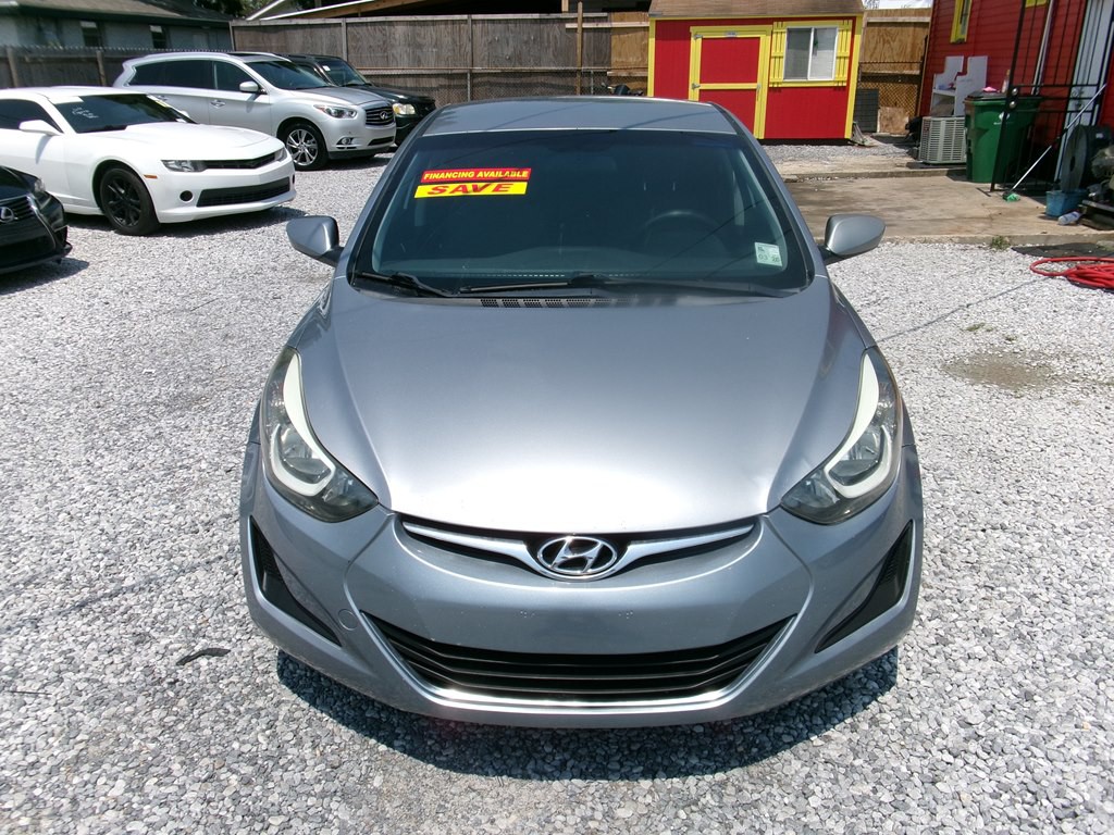 2016 Hyundai Elantra Image 2