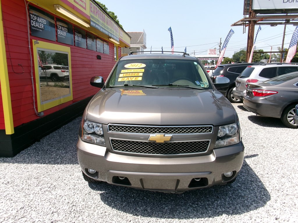 2012 Chevrolet Tahoe Image 2