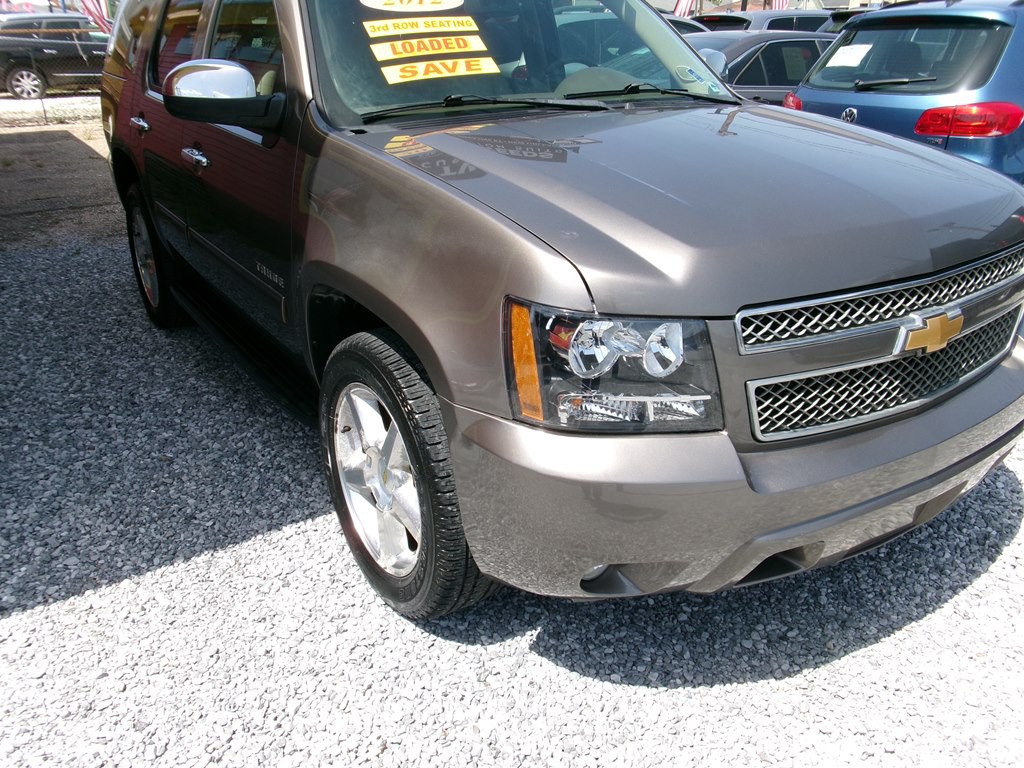2012 Chevrolet Tahoe Image 9