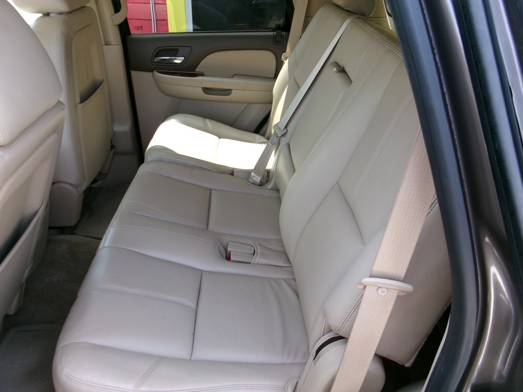 2012 Chevrolet Tahoe Image 20