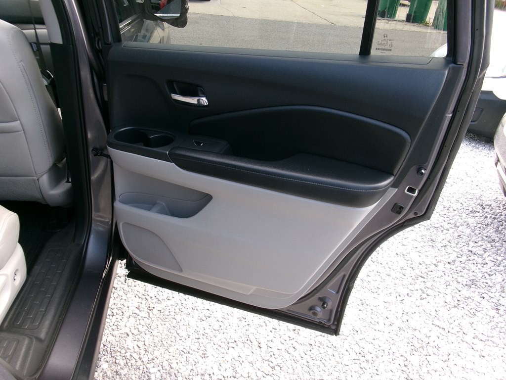 2017 Honda Pilot Image 25