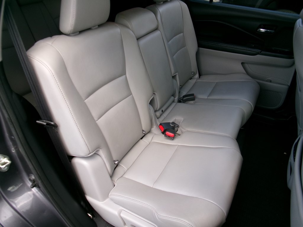 2017 Honda Pilot Image 27