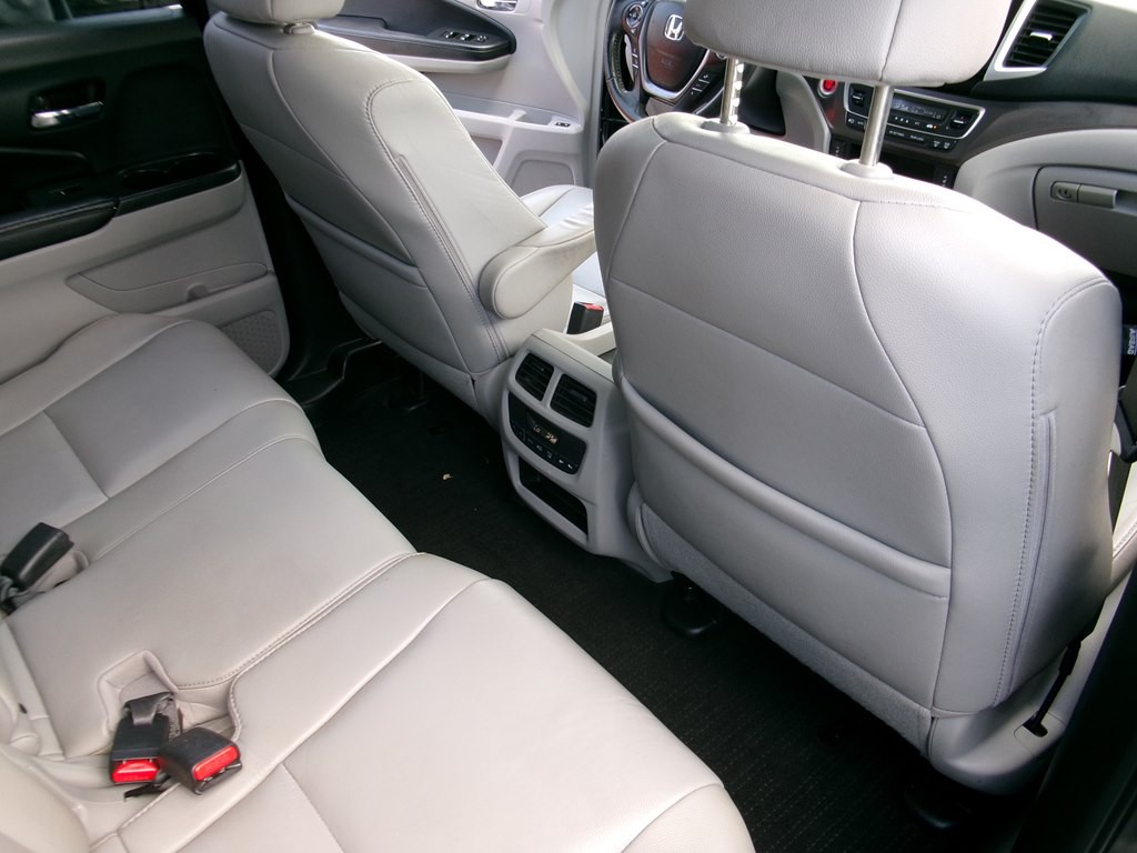 2017 Honda Pilot Image 29