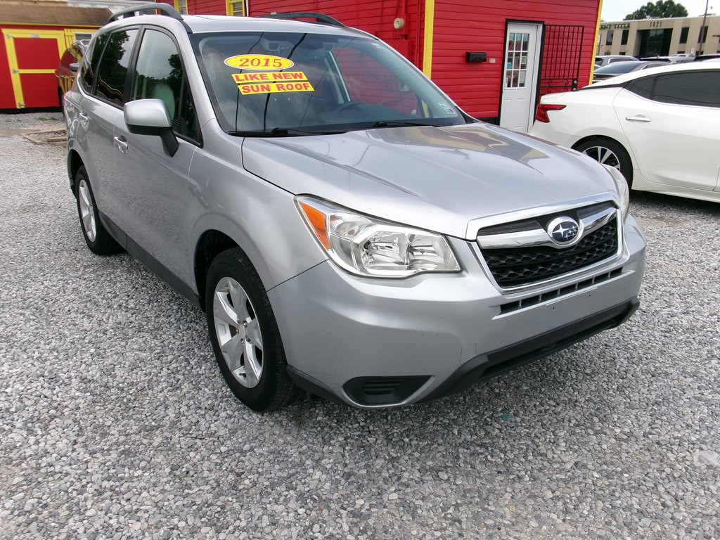 2015 Subaru Forester Image 9