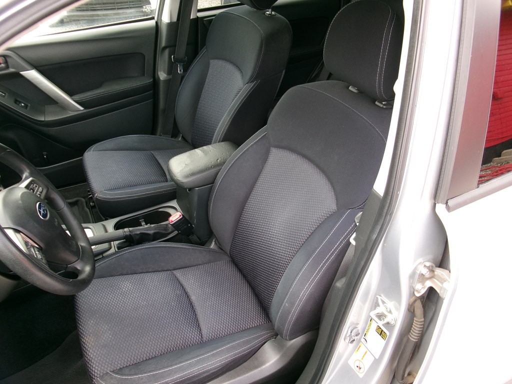 2015 Subaru Forester Image 17