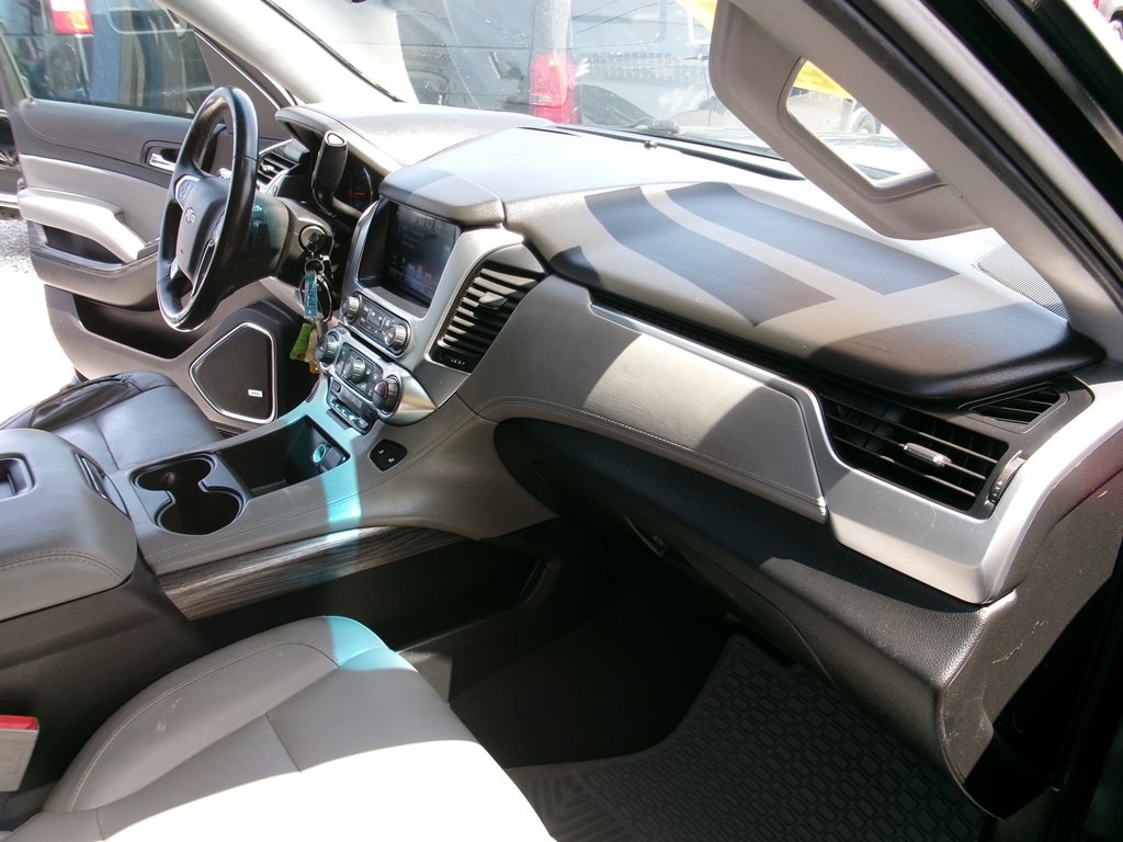 2020 Chevrolet Tahoe Image 32
