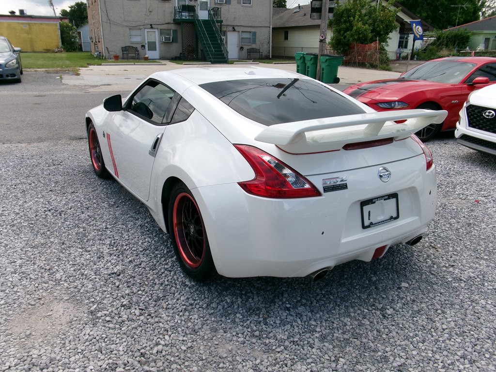 2014 Nissan 370Z Image 5