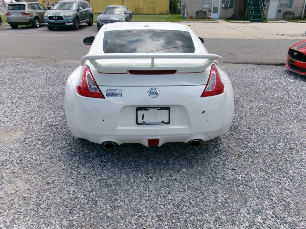 2014 Nissan 370Z Image 6