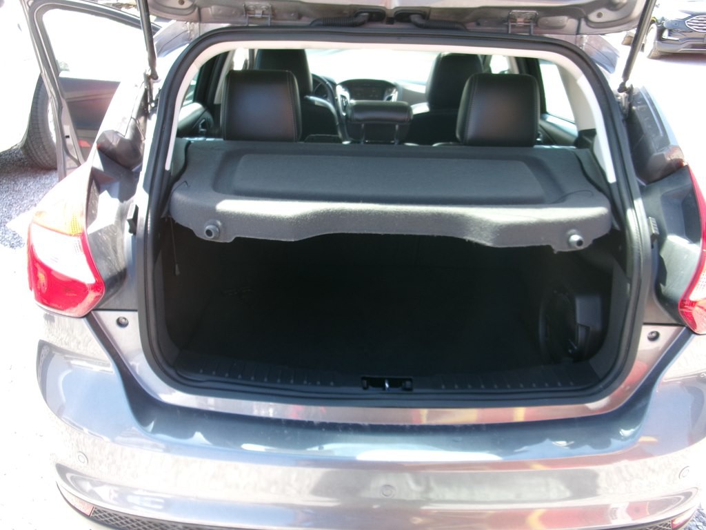 2013 Ford Focus Image 18