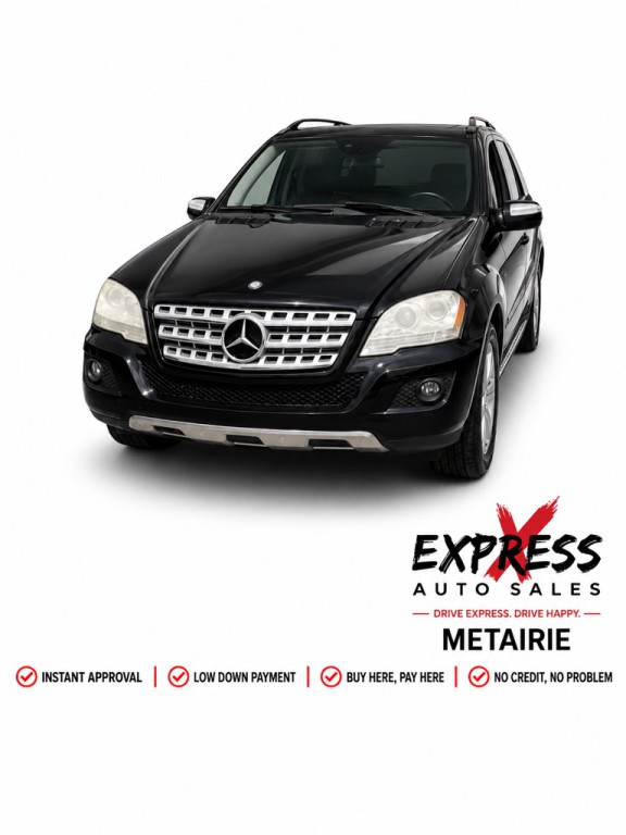 2010 Mercedes-Benz M-Class Image 1