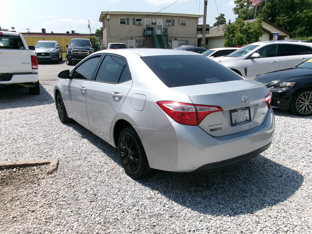 2016 Toyota Corolla Image 5