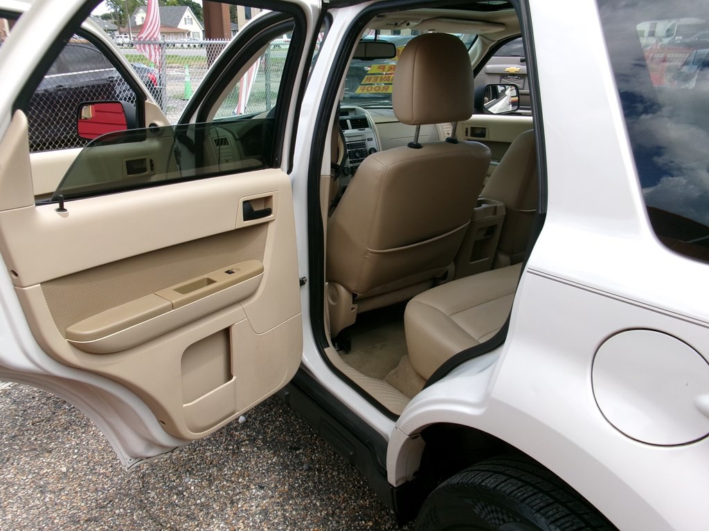 2012 Ford Escape Image 17