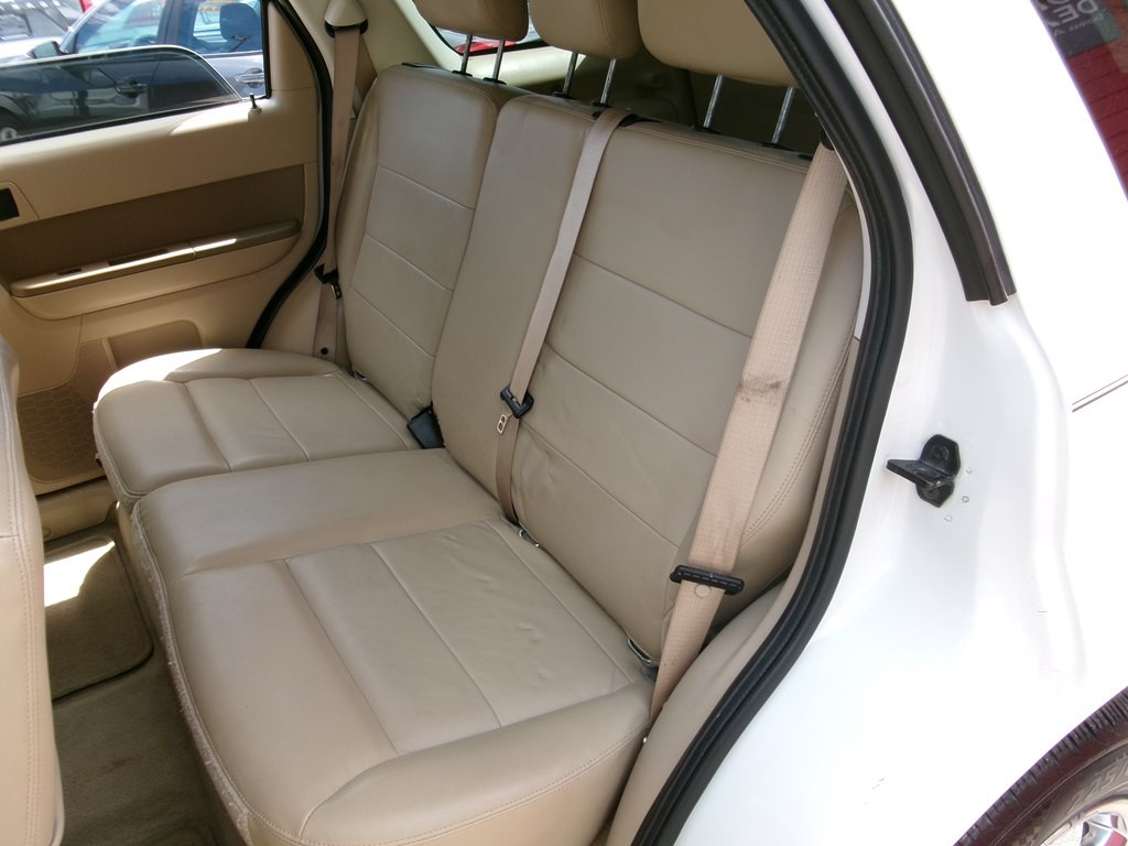 2012 Ford Escape Image 18