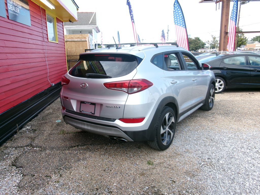 2017 Hyundai Tucson Image 7