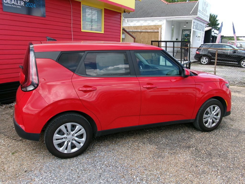 2024 Kia Soul Image 8