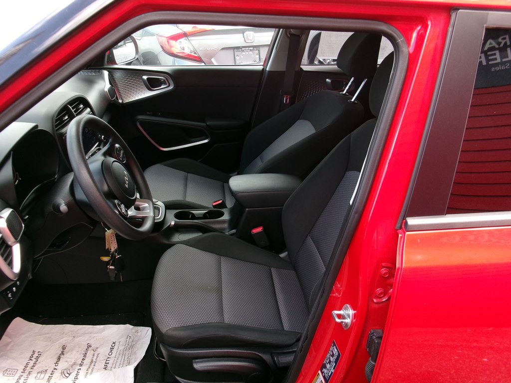 2024 Kia Soul Image 16