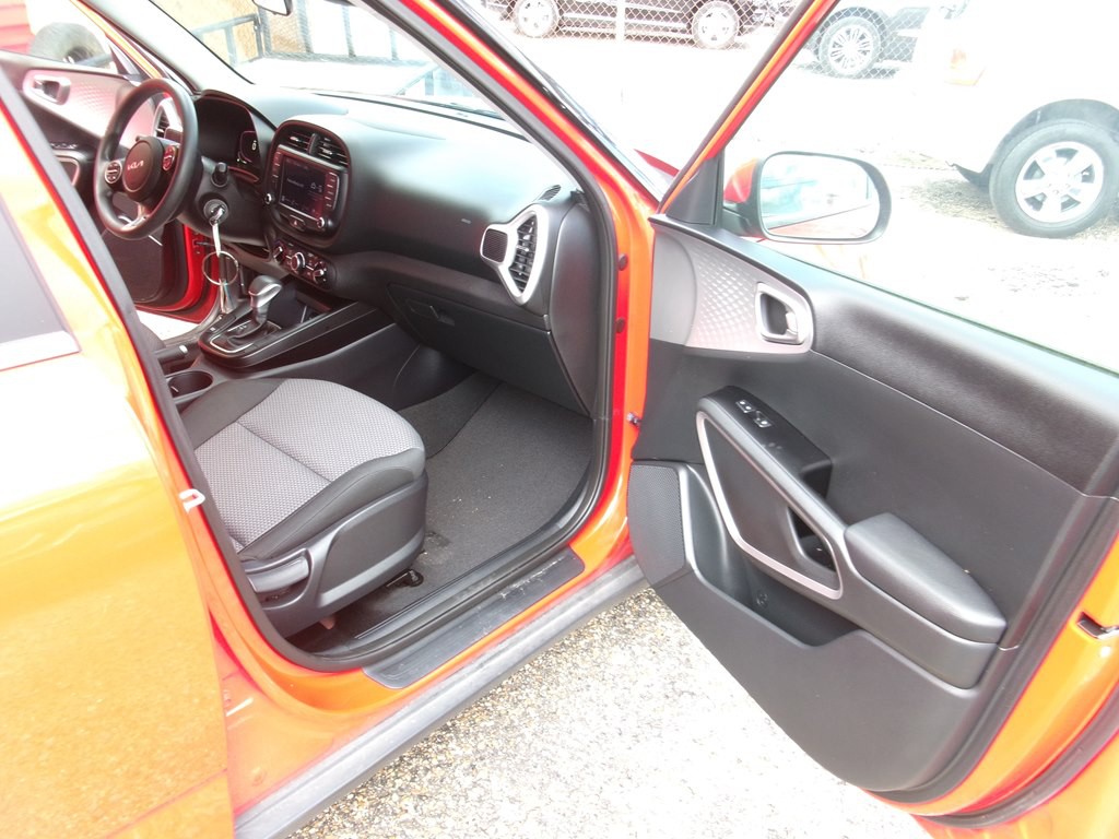 2024 Kia Soul Image 21
