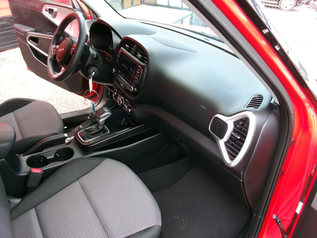 2024 Kia Soul Image 22