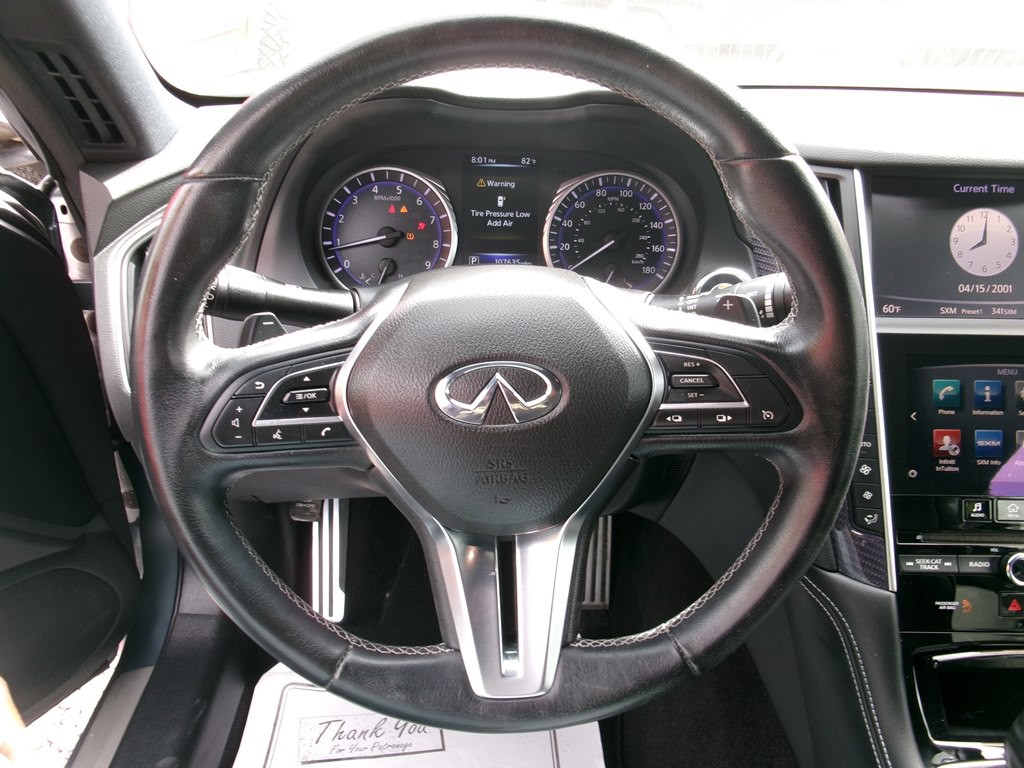 2017 INFINITI Q60 Image 11