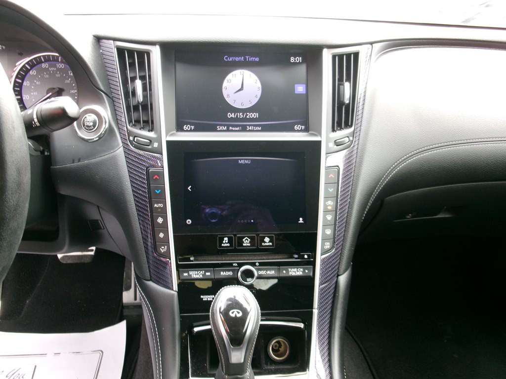 2017 INFINITI Q60 Image 12