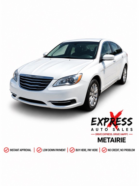 2013 Chrysler 200 Image 1