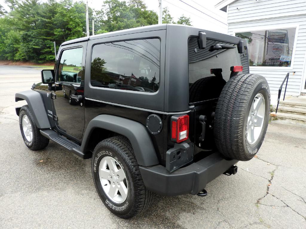 2016 Jeep Wrangler Image 4