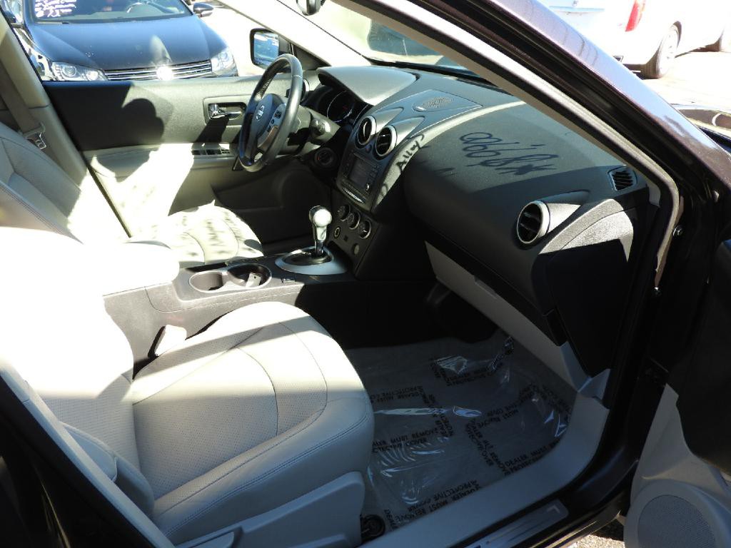 2012 Nissan Rogue Image 7