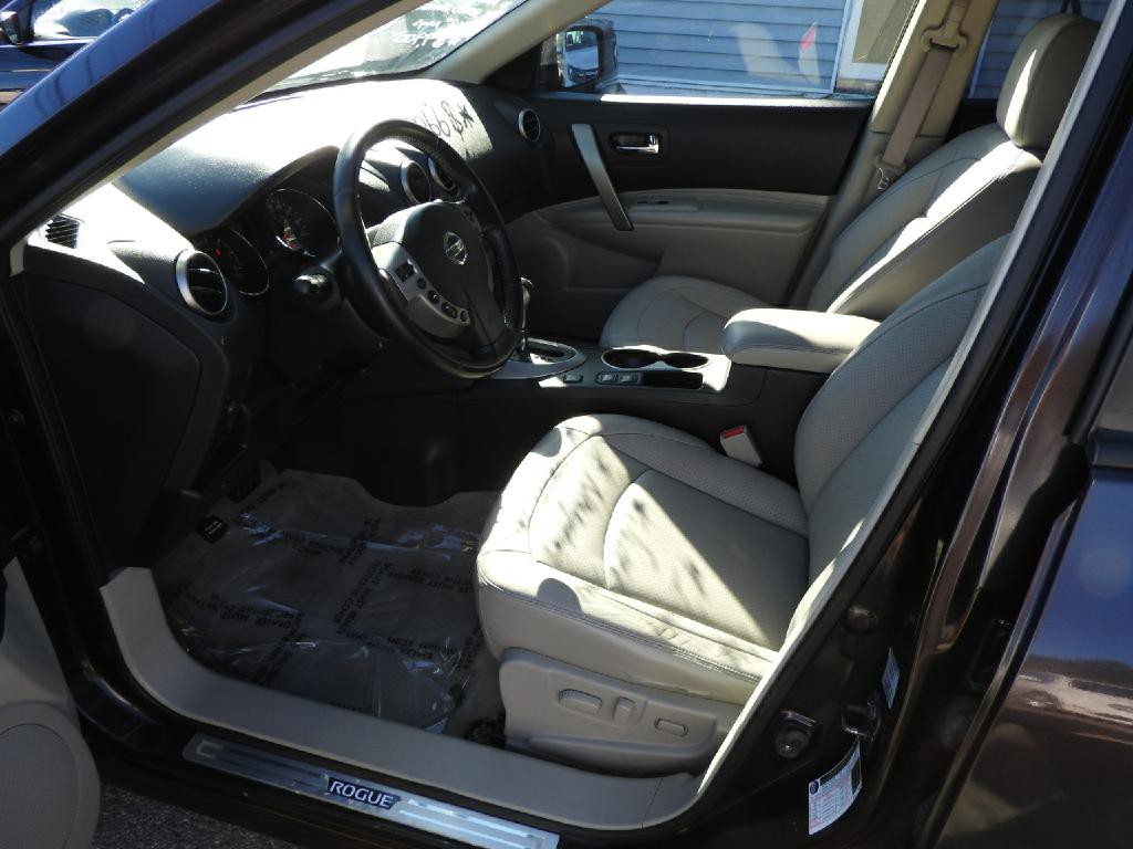 2012 Nissan Rogue Image 8